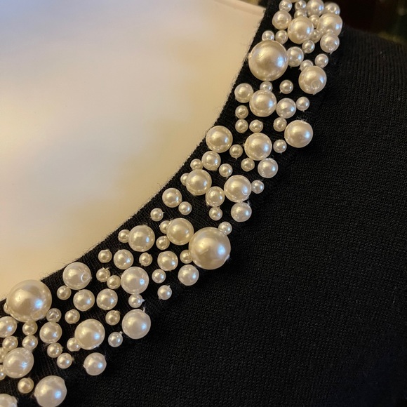 Elegant Stunning Pearl Beaded cardigan - Picture 4 of 10